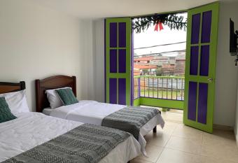 La posada de Rubi has Balcony rooms