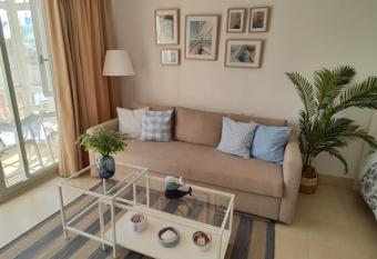 Estudio Puerto de Sotogrande has Balcony rooms