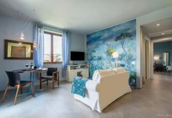 Draisina bike apartments UNO allows 18 year olds to book a room