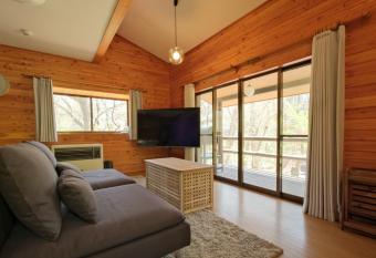 TONERICO                         1079    has Balcony rooms