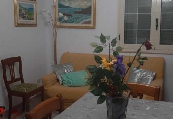 Villa Mary con piscina has Balcony rooms