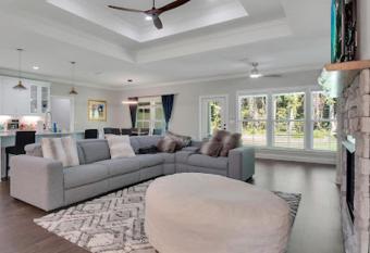 New construction 4B, 3.5B, with Home Movie Theatre allows 18 year olds to book a room