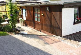 Ferienhaus Weingart has Balcony rooms