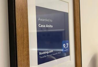 Casa Anita allows 18 year olds to book a room