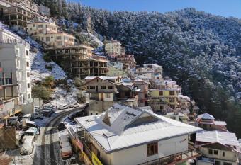 Residence Inn Homestay has Balcony rooms