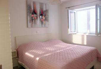 Sunset apartment Lapad has Balcony rooms