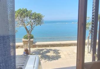 Mar Do Sol has Balcony rooms