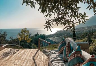 Gogo s Boutique Hotel allows 18 year olds to book a room