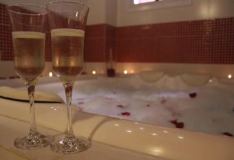 Amber 449 has rooms with a private hot tub