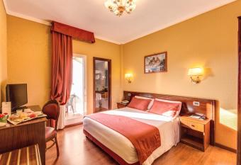 Hotel Impero has Balcony rooms