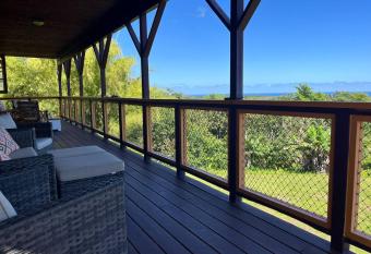 Off-Grid Getaway with Ocean Views in Paradise has Balcony rooms