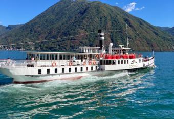 Casa Lisa allows 18 year olds to book a room