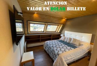 Departamento en Edificio Atenas con excelentes Vistas allows 18 year olds to book a room