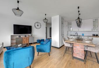 Downtown Apartments Chlebova allows 18 year olds to book a room