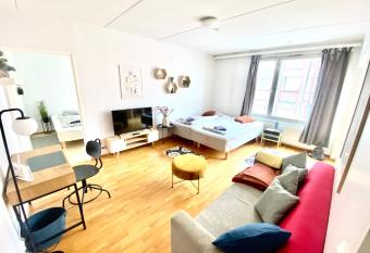 Poppa Living Oy allows 18 year olds to book a room