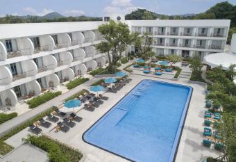 Avani Chaweng Samui Hotel & Beach Club has Balcony rooms