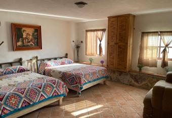 Jard  n Quinta Las Fuentes Caba  as, Valsequillo. PUEBLA has Balcony rooms