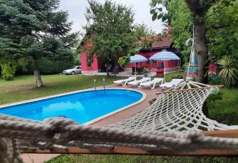 Villa Maze Kirkpinar has Balcony rooms