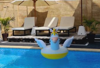 HOME VILLA has Balcony rooms