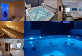 Apartment mit Whirlpool, Wasserbett & Sauna allows 18 year olds to book a room