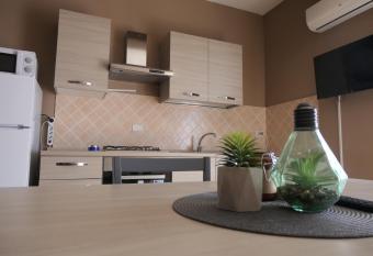 Casa Vacanza Accetta has Balcony rooms