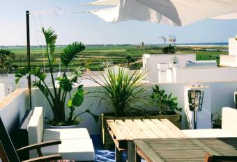 ABA DAL   allows 18 year olds to book a room