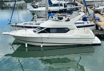 Beautiful 4 Berth Boat on the Isle of Wight has Balcony rooms