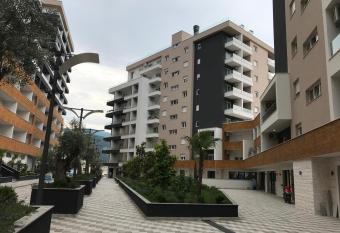 New Apartment in Budva Center has Balcony rooms