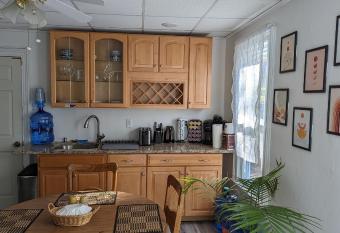 Beautiful and Cozy Home in Binghamton has Balcony rooms