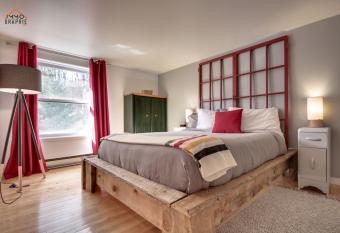 Maison Cadorette allows 18 year olds to book a room