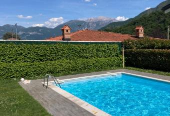 Casa Flora has Balcony rooms