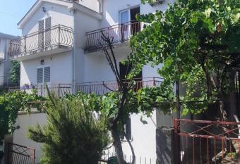 Lustica Bay/Radovici has Balcony rooms