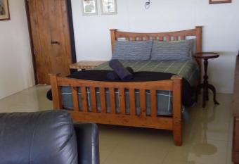 Eagles Nest Hideaway allows 18 year olds to book a room