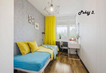 Pomorska Rooms has Balcony rooms