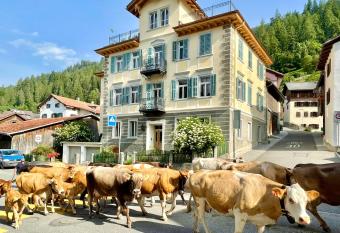 B&B La Scala allows 18 year olds to book a room