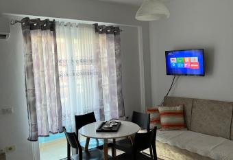 LiXa Home has Balcony rooms