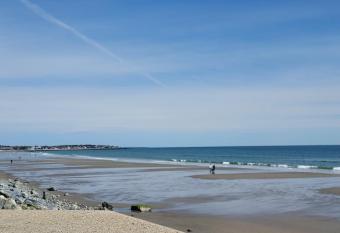 OC North Beach ocean front condo with spectacular views has Balcony rooms