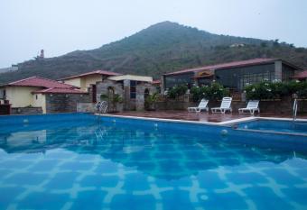 Vijaygarh Resort & Cottages with Pool allows 18 year olds to book a room