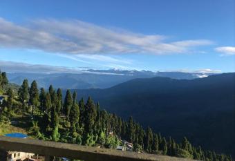 Hotel Miknaon Inn has Balcony rooms