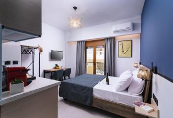 Alcyone Superior Studios allows 18 year olds to book a room