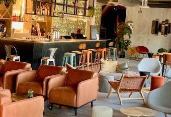 Campanile Saint Brieuc - Centre Gare allows 18 year olds to book a room