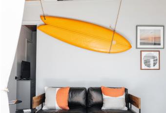 The Inn Spot has Balcony rooms