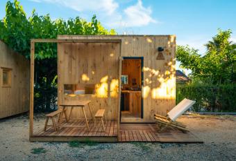 Kampaoh Playa de Levante allows 18 year olds to book a room