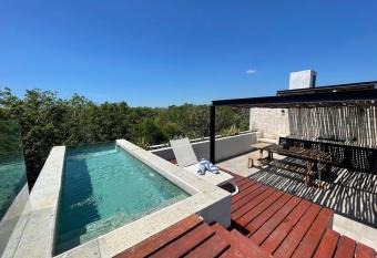 Magnificent Phenthouse Private pool Aldea Zama has Balcony rooms