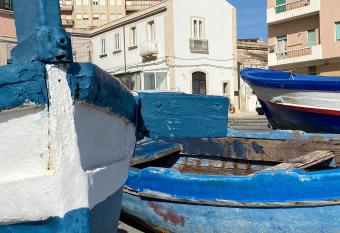 Lakkios charming suites and rooms has Balcony rooms