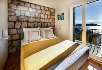 Ponte Apartment has Balcony rooms