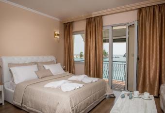 Oniro PargaTown Luxury Suites has Balcony rooms