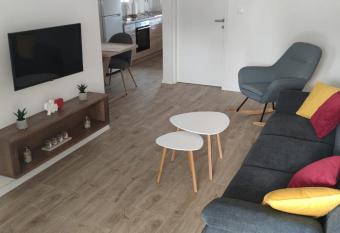 Apartments Alen has Balcony rooms