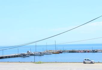 Davanti al Mare allows 18 year olds to book a room