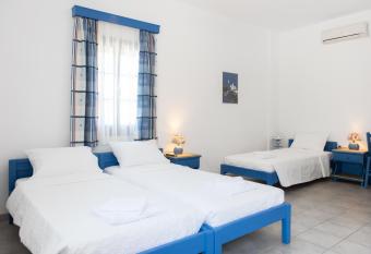 Pigi Rooms has Balcony rooms